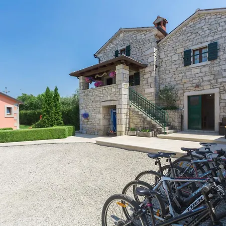 Ulika Holiday home *
